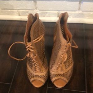 Schutz Tan Leather perforated lace up booties